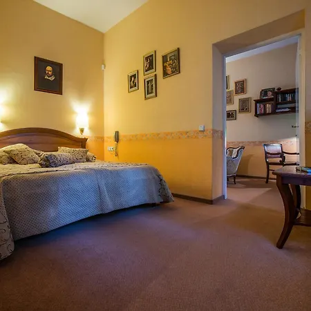 Shakespeare Boutique Hotell 4*