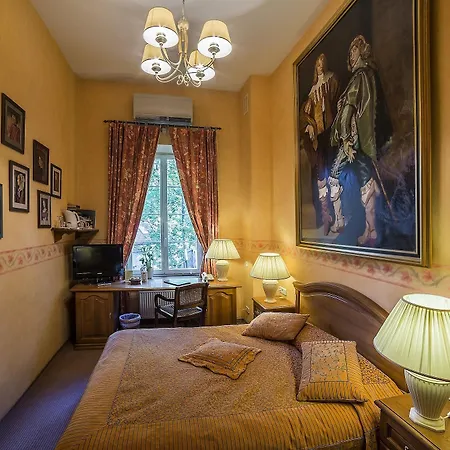 Shakespeare Boutique Vilna