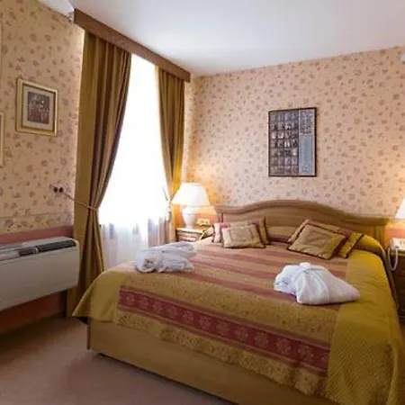 Shakespeare Boutique