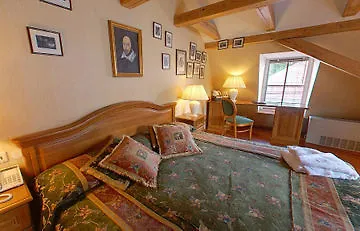 Shakespeare Boutique