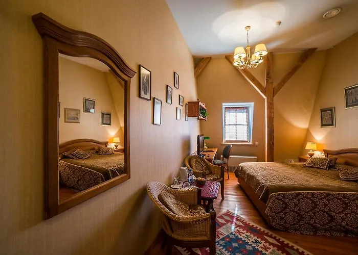 Shakespeare Boutique 4*