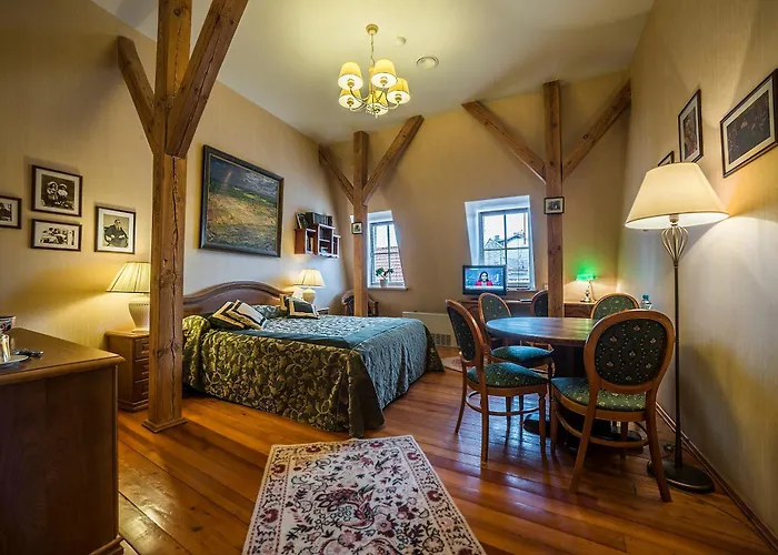 Shakespeare Boutique